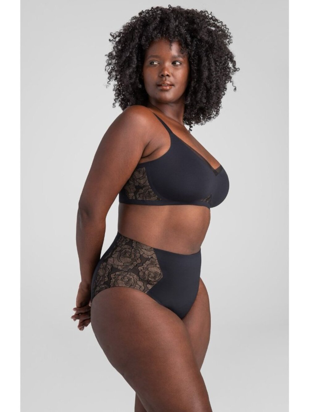Honeylove Lace Inset CrossOver Wireless Bra Size Medium Nude Black